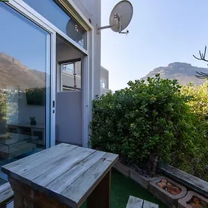 The Beachclub 17 Hout Bay